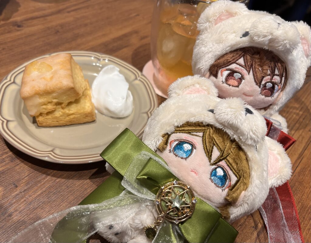 ぬいとカフェシナモンのデザート